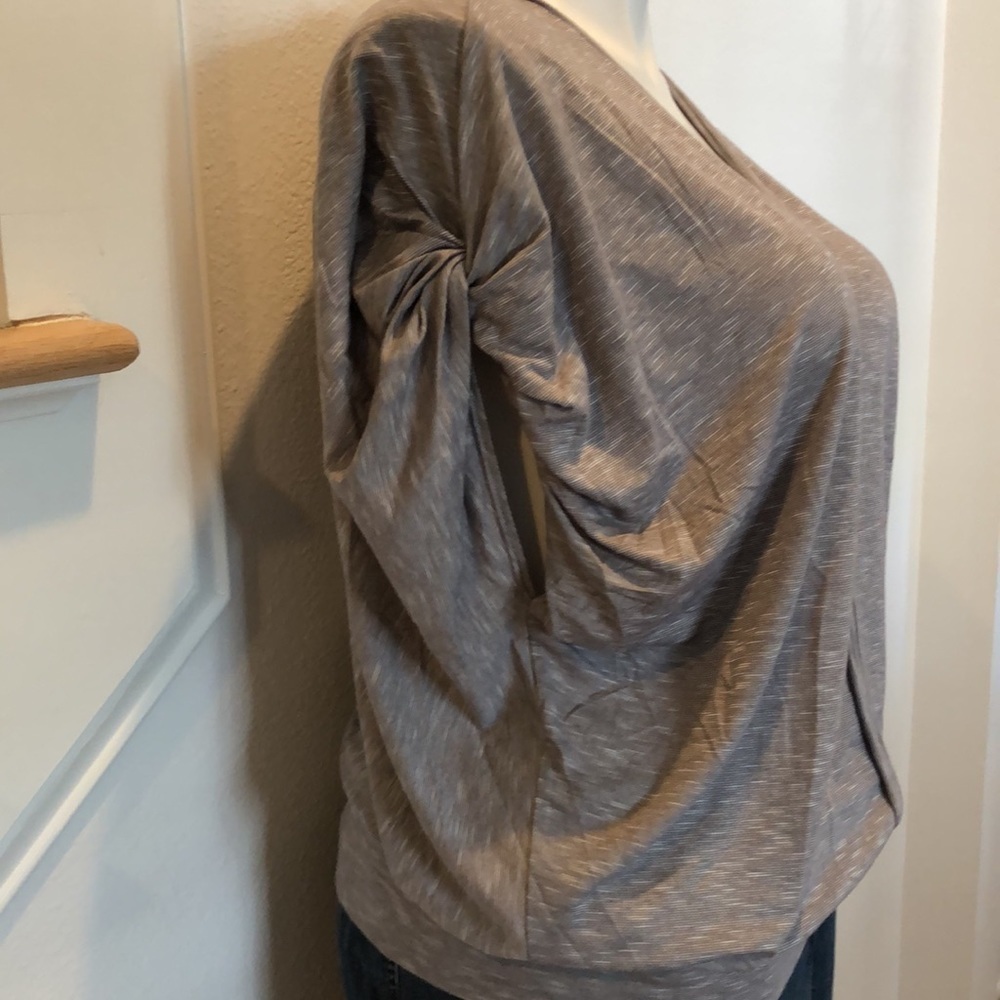 DONATED!!!! MSSP MAXX STUDIO TOP sz XL - Picture 5 of 8